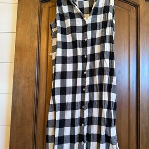 GAP Black and White Plaid Midi Dress